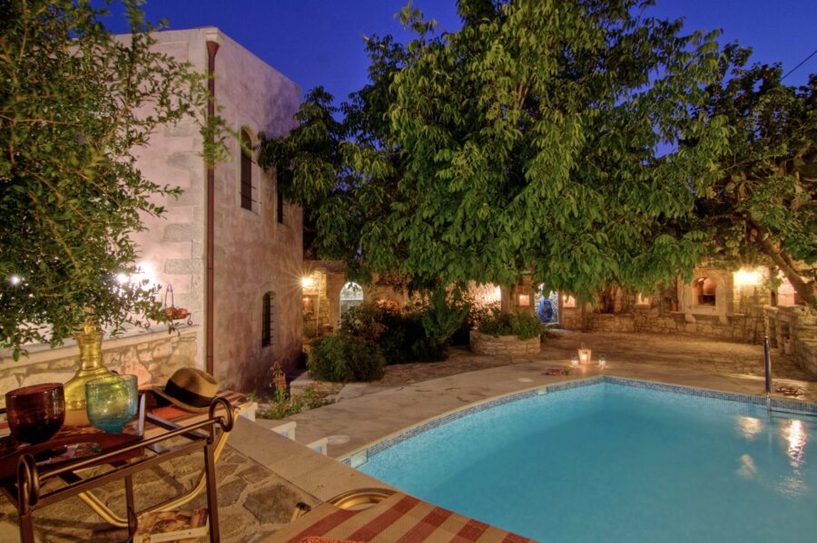 Residences location, Greece